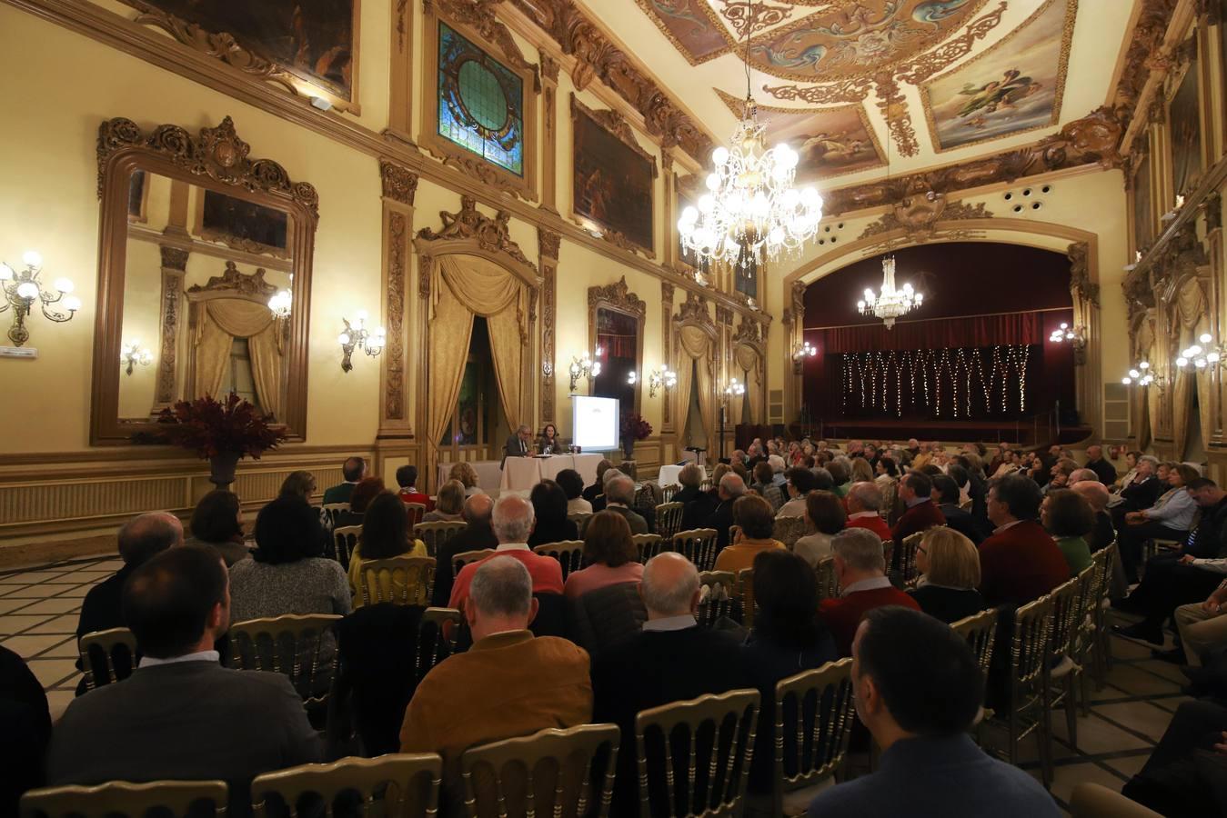 Rafael Valencia traza en Córdoba un perfil de Averroes como defensor de la capacidad de la mujer